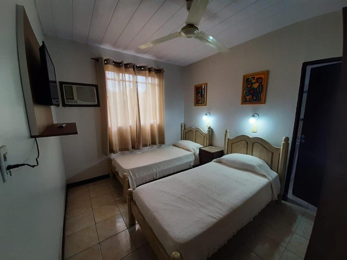 Hotel Mola Puerto Iguazú Extérieur photo